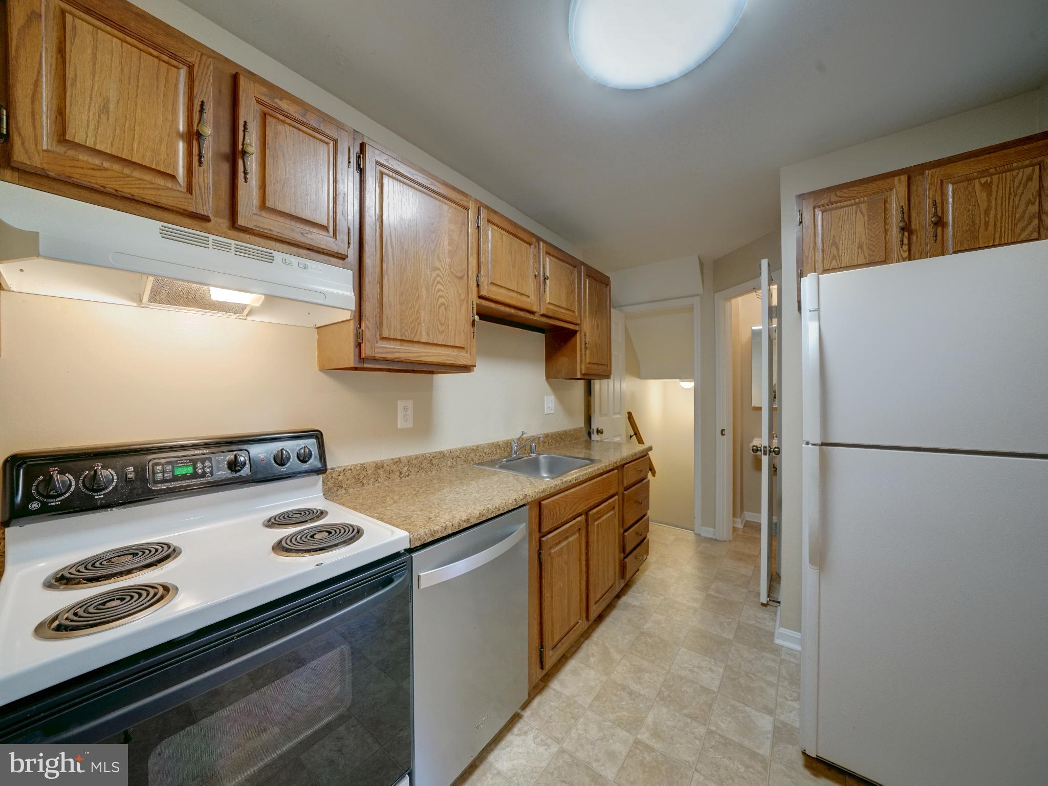 9832 Whiskey Run Laurel, MD 20723 - Photo 16 of 39