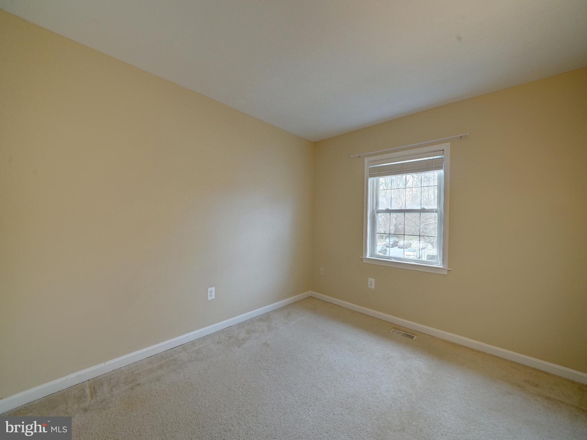 9832 Whiskey Run Laurel, MD 20723 - Photo 25 of 39