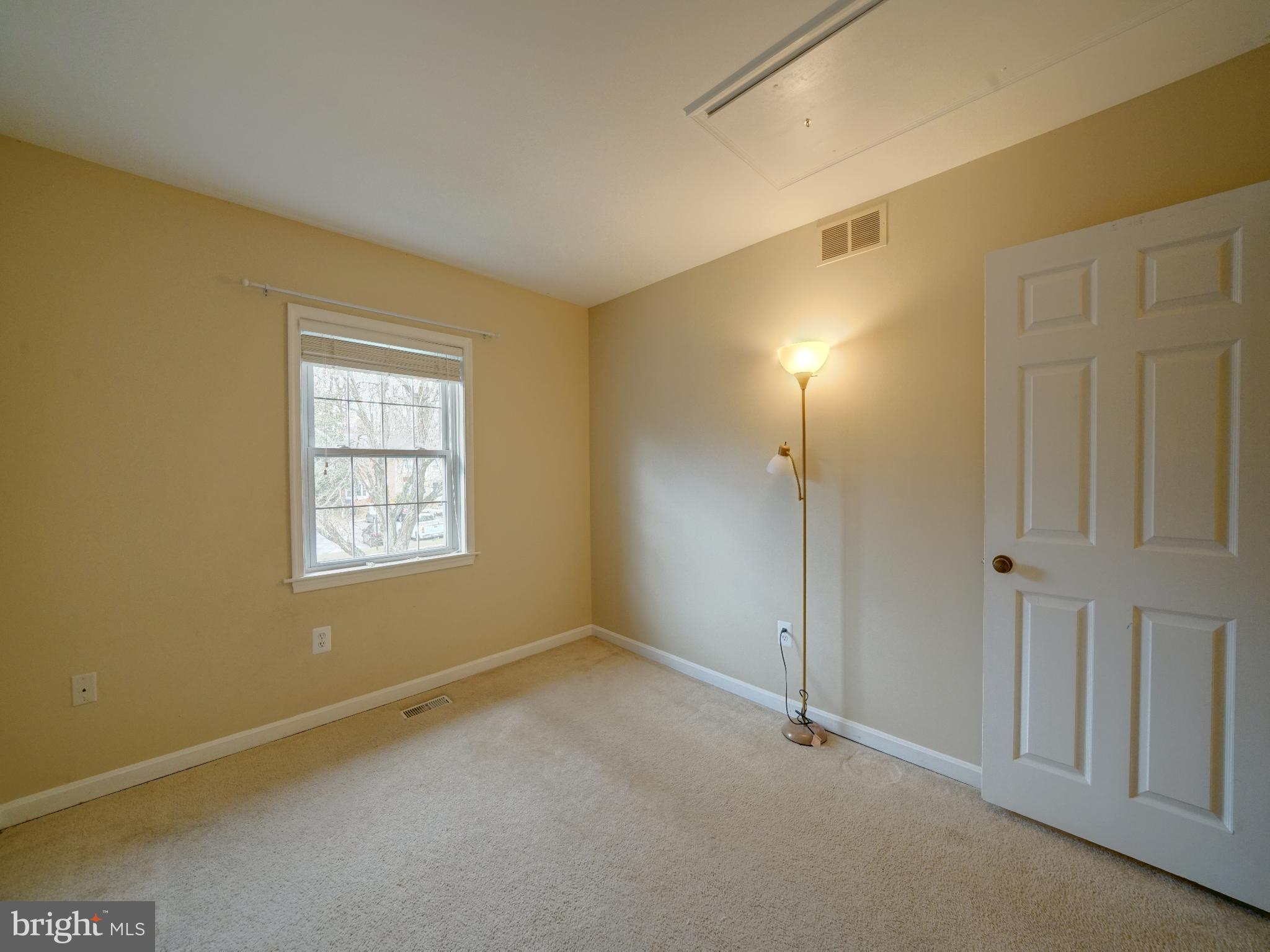 9832 Whiskey Run Laurel, MD 20723 - Photo 28 of 39