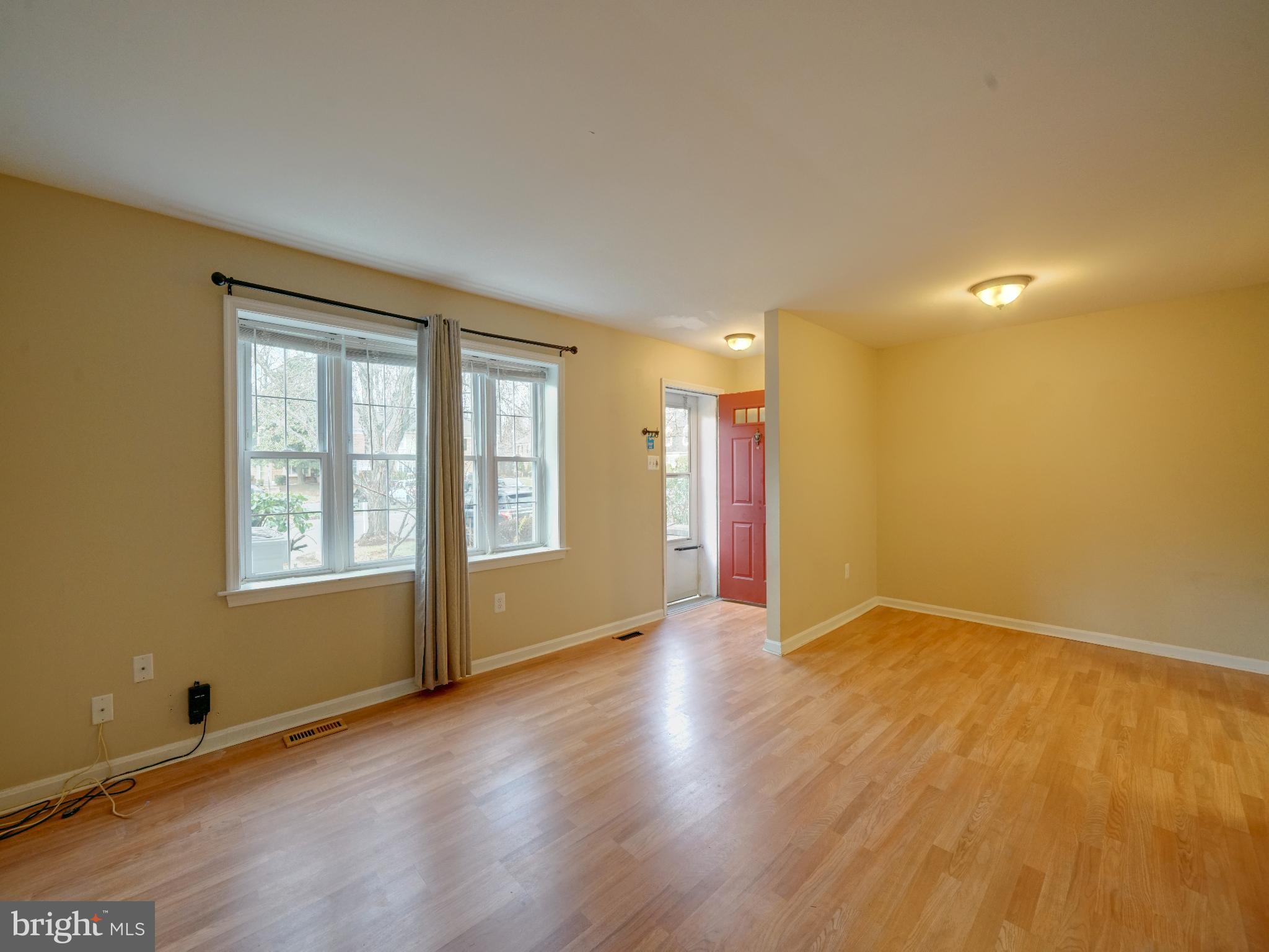 9832 Whiskey Run Laurel, MD 20723 - Photo 7 of 39