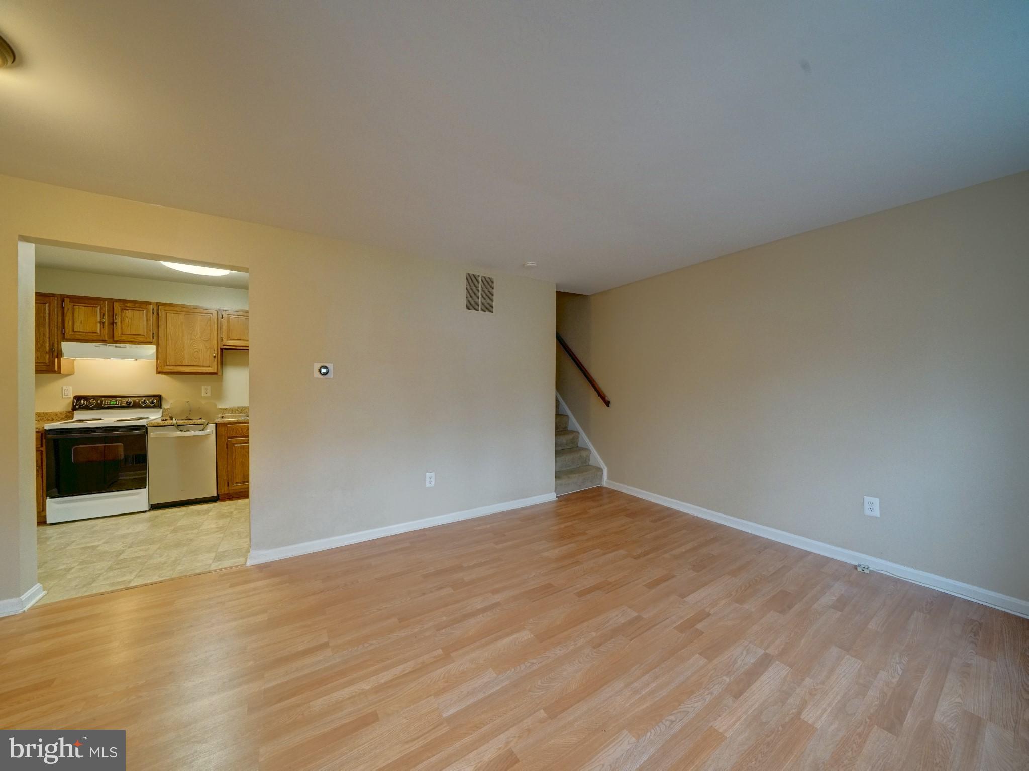 9832 Whiskey Run Laurel, MD 20723 - Photo 9 of 39