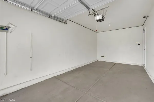$1,695 | 5243 Los Pinos Street, Las Vegas, NV 89122