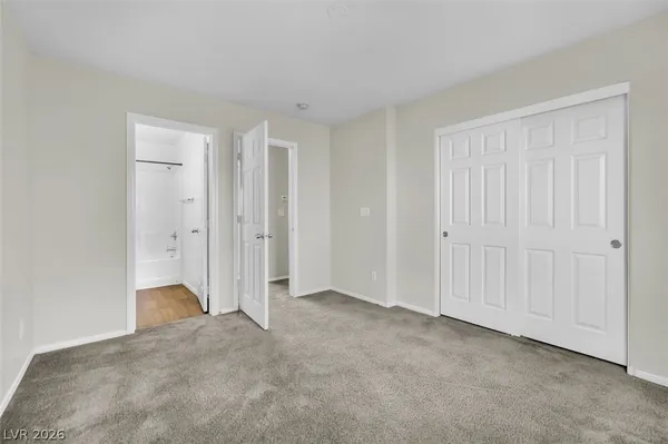 $1,695 | 5243 Los Pinos Street, Las Vegas, NV 89122