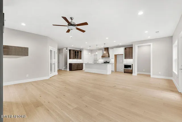 $603,900 | 7618 Drake Lane, Knoxville, TN 37924