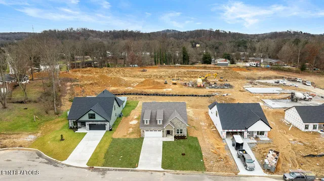 $603,900 | 7618 Drake Lane, Knoxville, TN 37924