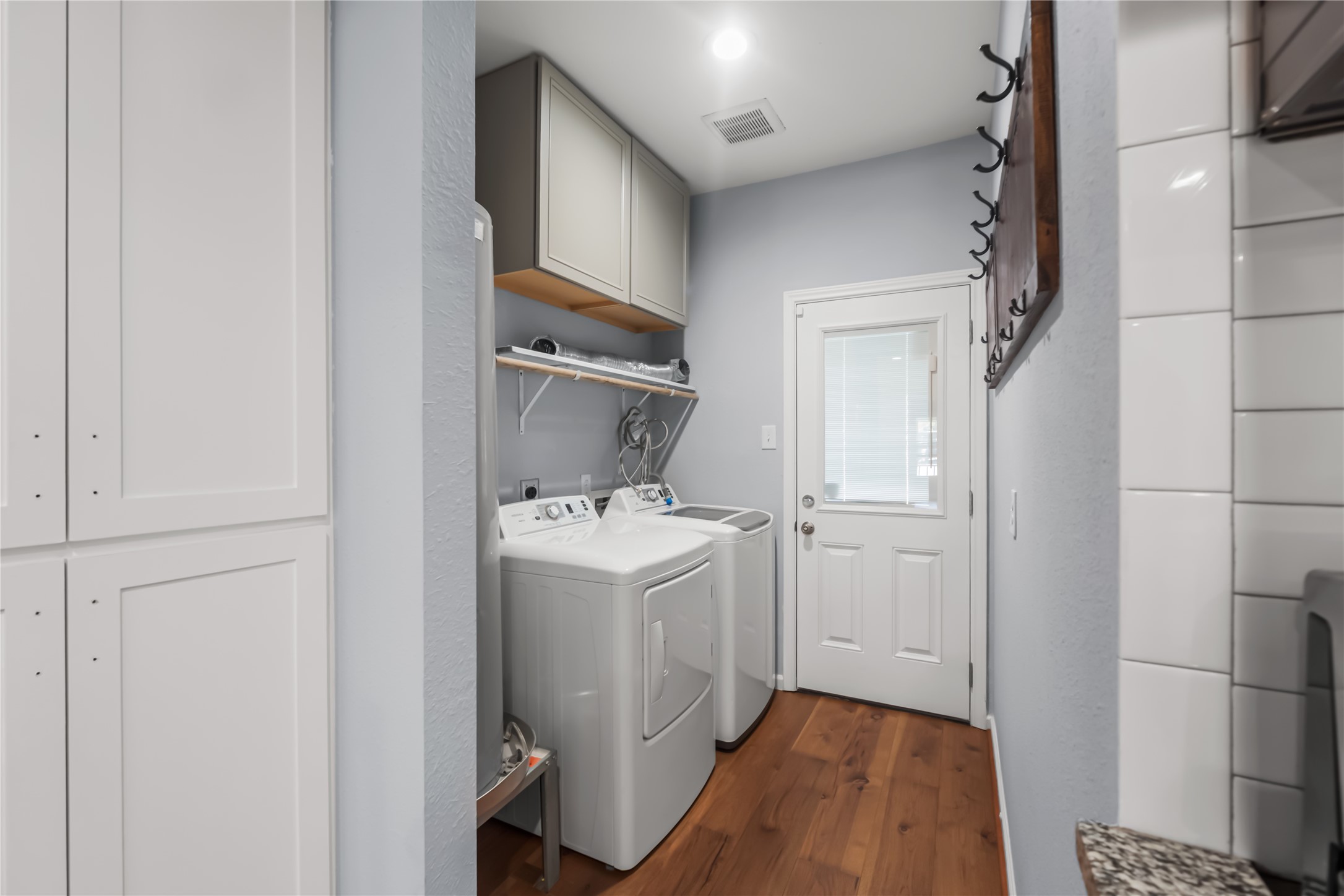 3108 Indiana Street Baytown, TX 77520 - Photo 16 of 20 a room with a washer and dryer