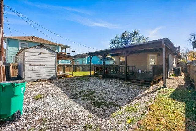 $1,550 | 3108 Indiana Street, Baytown, TX 77520