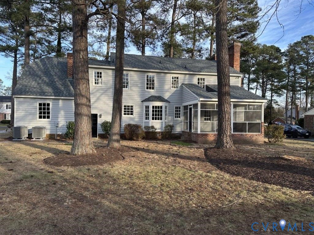 2608 Dovershire Road North Chesterfield, VA 23235 - Photo 4 of 26 Gallery Image 4