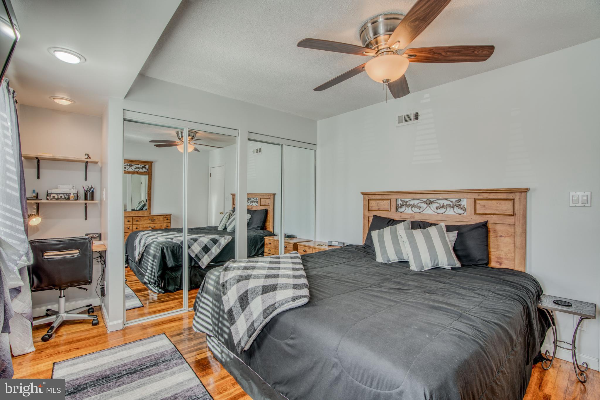 942 Middlesex Road Baltimore, MD 21221 - Photo 13 of 27 SPACIOUS MASTER BEDROOM w/RECESSED LIGHTING!