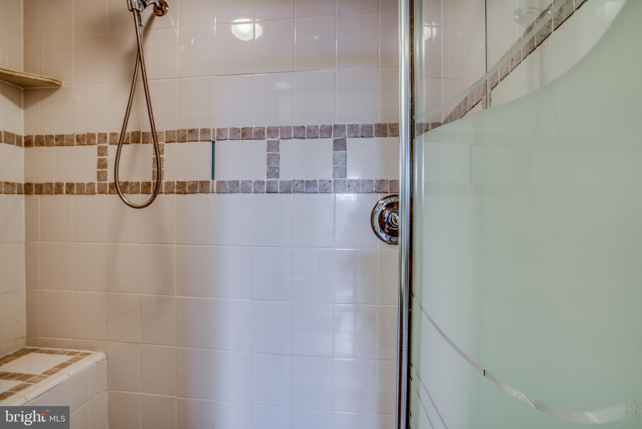 942 Middlesex Road Baltimore, MD 21221 - Photo 20 of 27 BEAUTIFUL BATH w/STALL SHOWER & SHOWER SEAT!