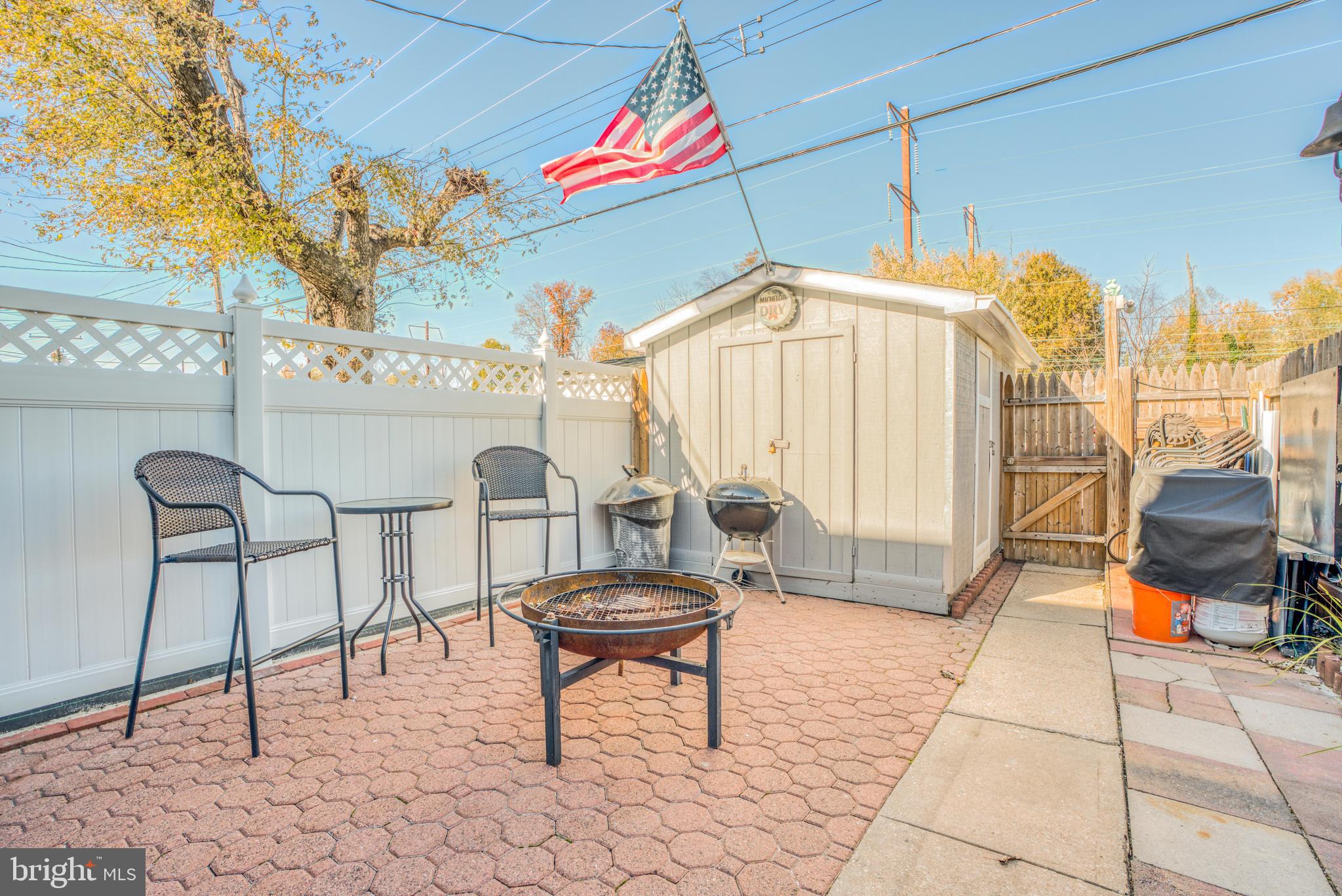 942 Middlesex Road Baltimore, MD 21221 - Photo 24 of 27 EASY CARE BACKYARD W/ BEAUTIFUL PAVERS