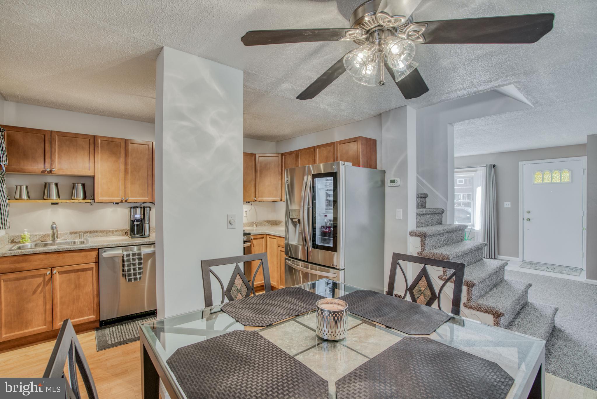 942 Middlesex Road Baltimore, MD 21221 - Photo 7 of 27 OPEN KITCHEN/DINING ROOM