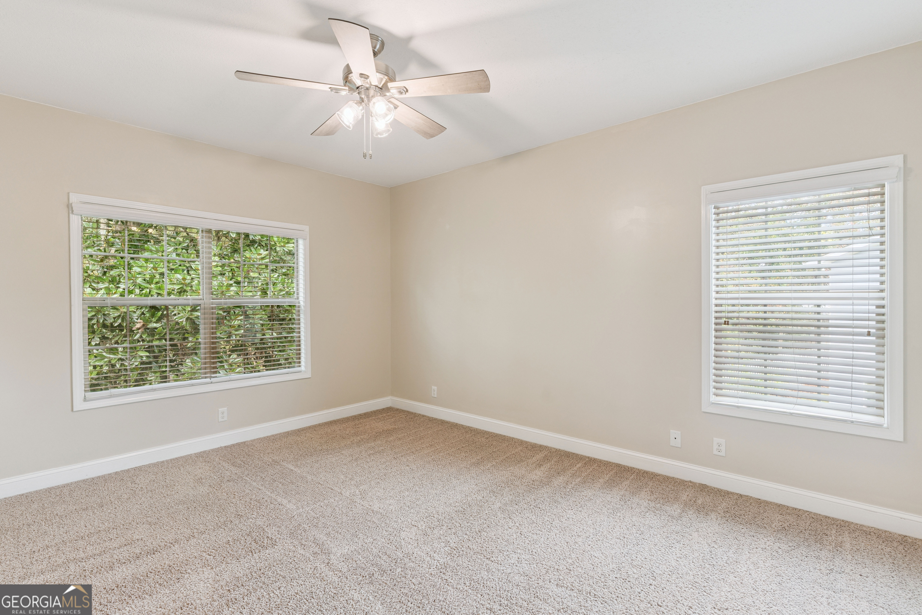 41 Simonton Lane St. Simons Island, GA 31522 - Photo 21 of 28 a view of an empty room with a window