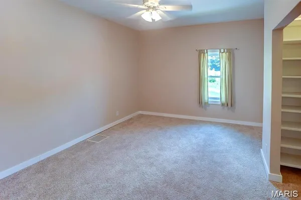 $1,465 | 126 South Meridian Road, Glen Carbon, IL 62034