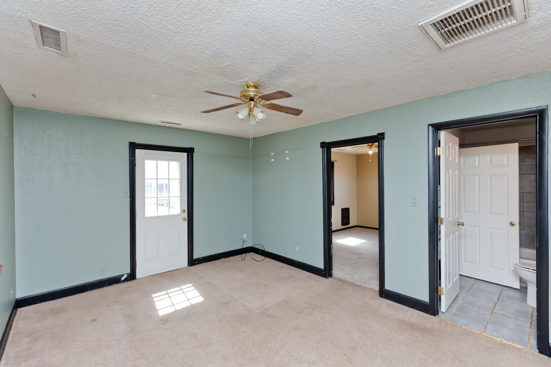 635 30 Road Grand Junction, CO 81504 - Photo 7 of 33 Gallery Image 7