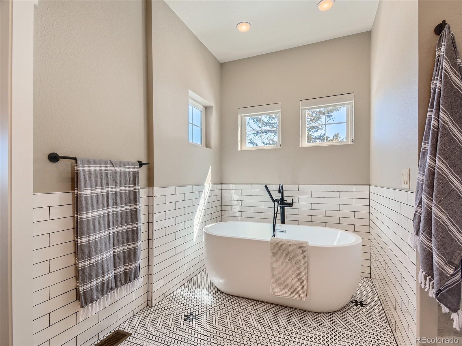 7333 Plowsher Way Morrison, CO 80465 - Photo 15 of 31