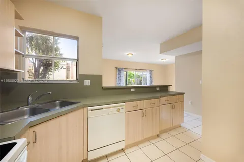 $285,000 | 940 Southwest 6th Avenue, Florida City, FL 33034