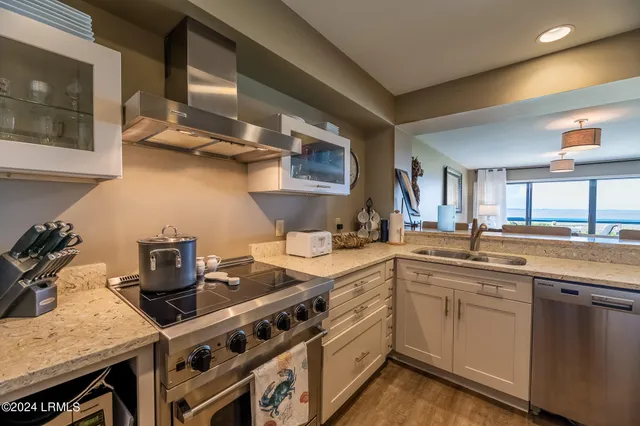 $475,000 | 6 Harbor Drive, Unit M317, Harbor Island, SC 29920