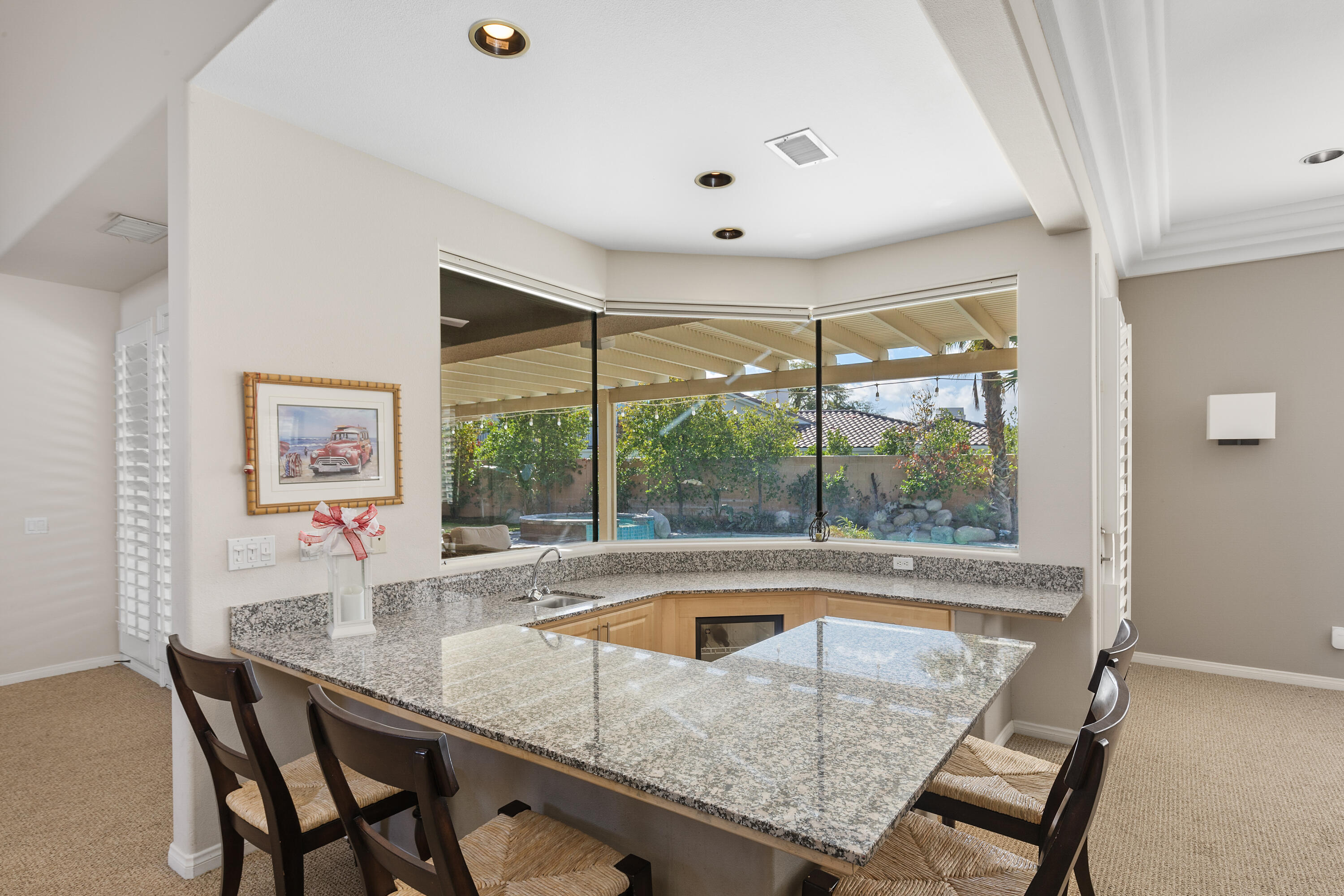 7 Channel Court Rancho Mirage, CA 92270 - Photo 12 of 44 12_11314698_166694_166694-EI-112