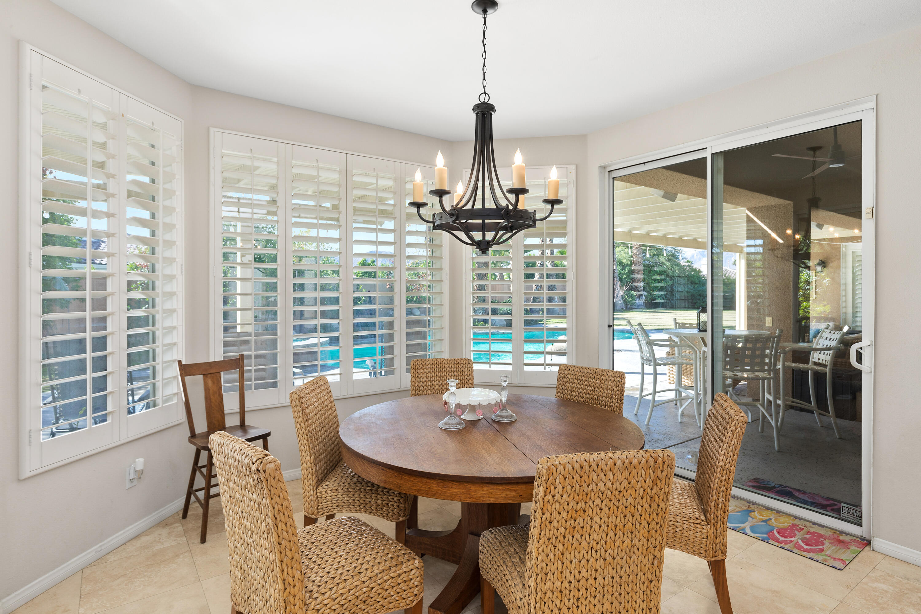 7 Channel Court Rancho Mirage, CA 92270 - Photo 18 of 44 18_11314707_166694_166694-EI-118