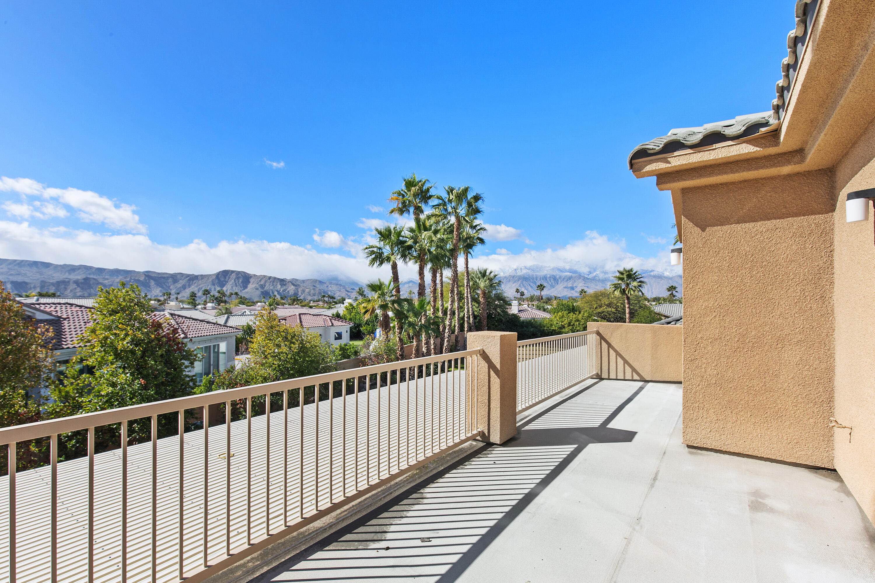7 Channel Court Rancho Mirage, CA 92270 - Photo 34 of 44 34_11314746_166694_166694-EI-134