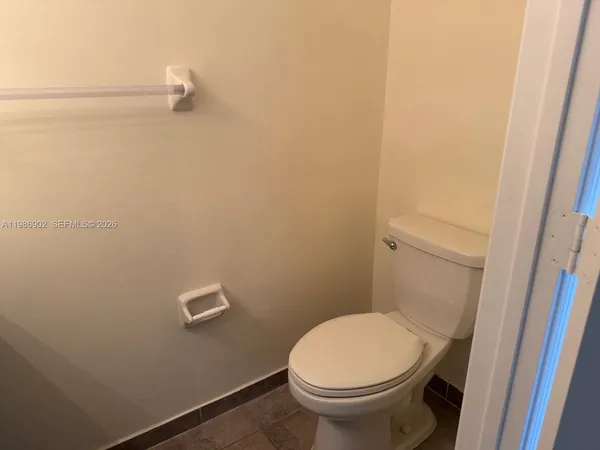 $2,900 | 144 Northeast 37th Terrace, Unit 144, Homestead, FL 33033