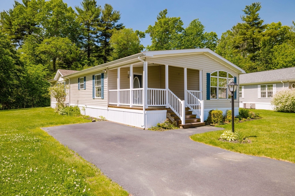 82 George's Loop Raynham, MA 02767 - Photo 31 of 42
