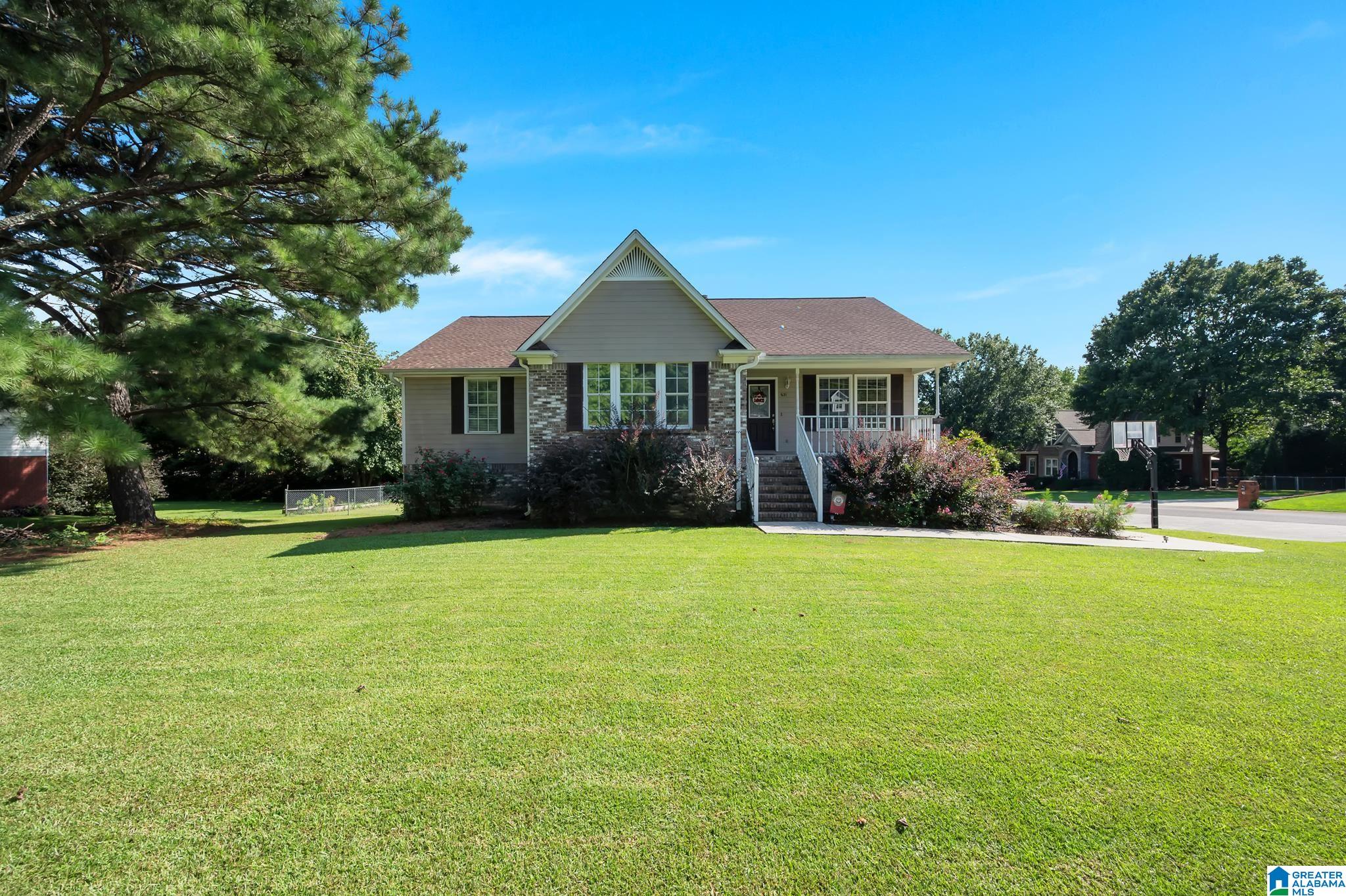 631 Kennedy Road Gardendale, AL 35071 - Photo 2 of 37