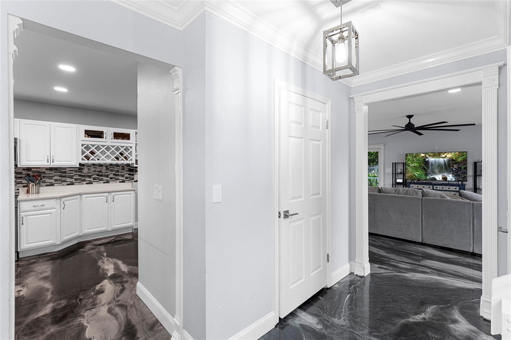 4770 Southwest 57th Terrace Davie, FL 33314 - Photo 23 of 55