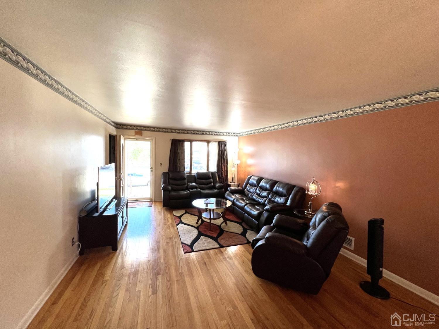77 Preston Road Colonia, NJ 07067 - Photo 6 of 49 Gallery Image 6