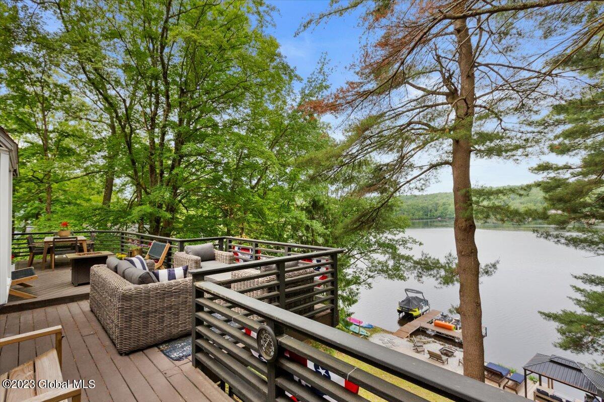 68 Harriman Road Sand Lake, NY 12018 - Photo 3 of 45 29-MW2_0588