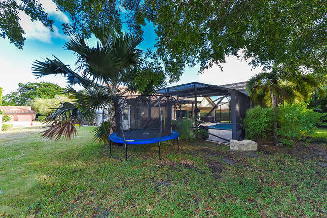 20112 Back 9 Drive Boca Raton, FL 33498 - Photo 27 of 29 20112 Back 9 Dr Boca Raton FL-small-030-