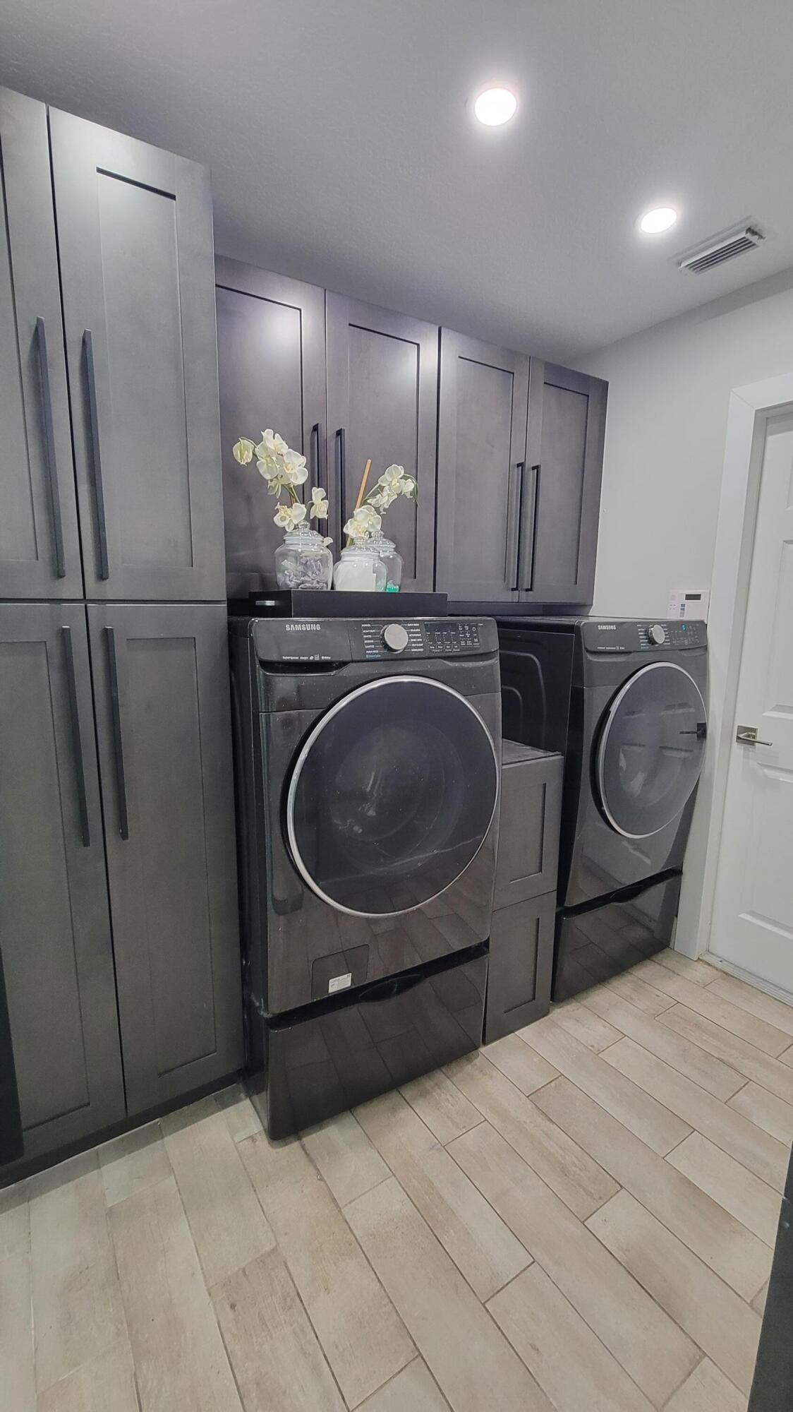 886 Southwest Curtis Street Port St. Lucie, FL 34983 - Photo 15 of 69 Laundry Room