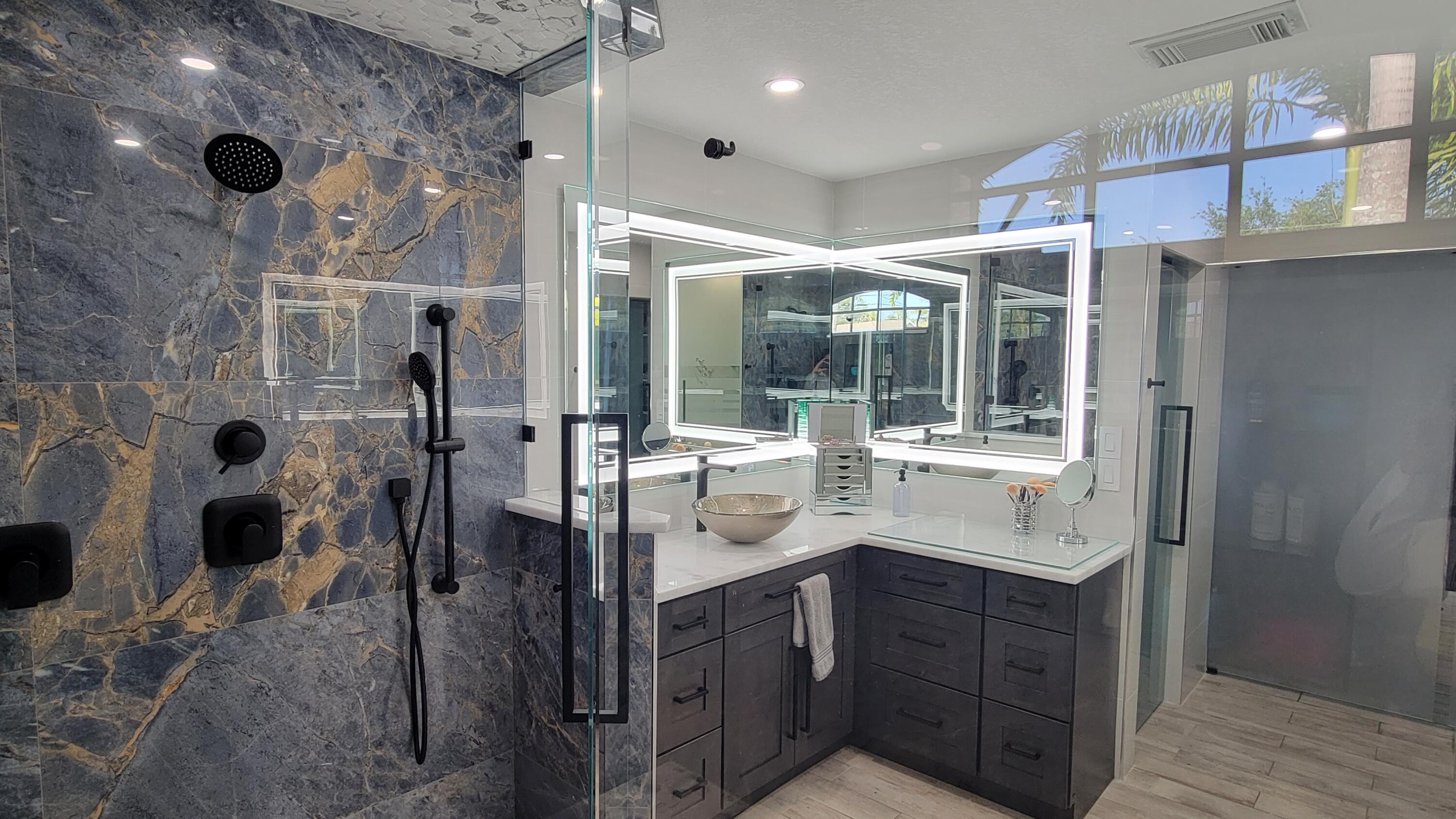 886 Southwest Curtis Street Port St. Lucie, FL 34983 - Photo 34 of 69 Master Bathroom