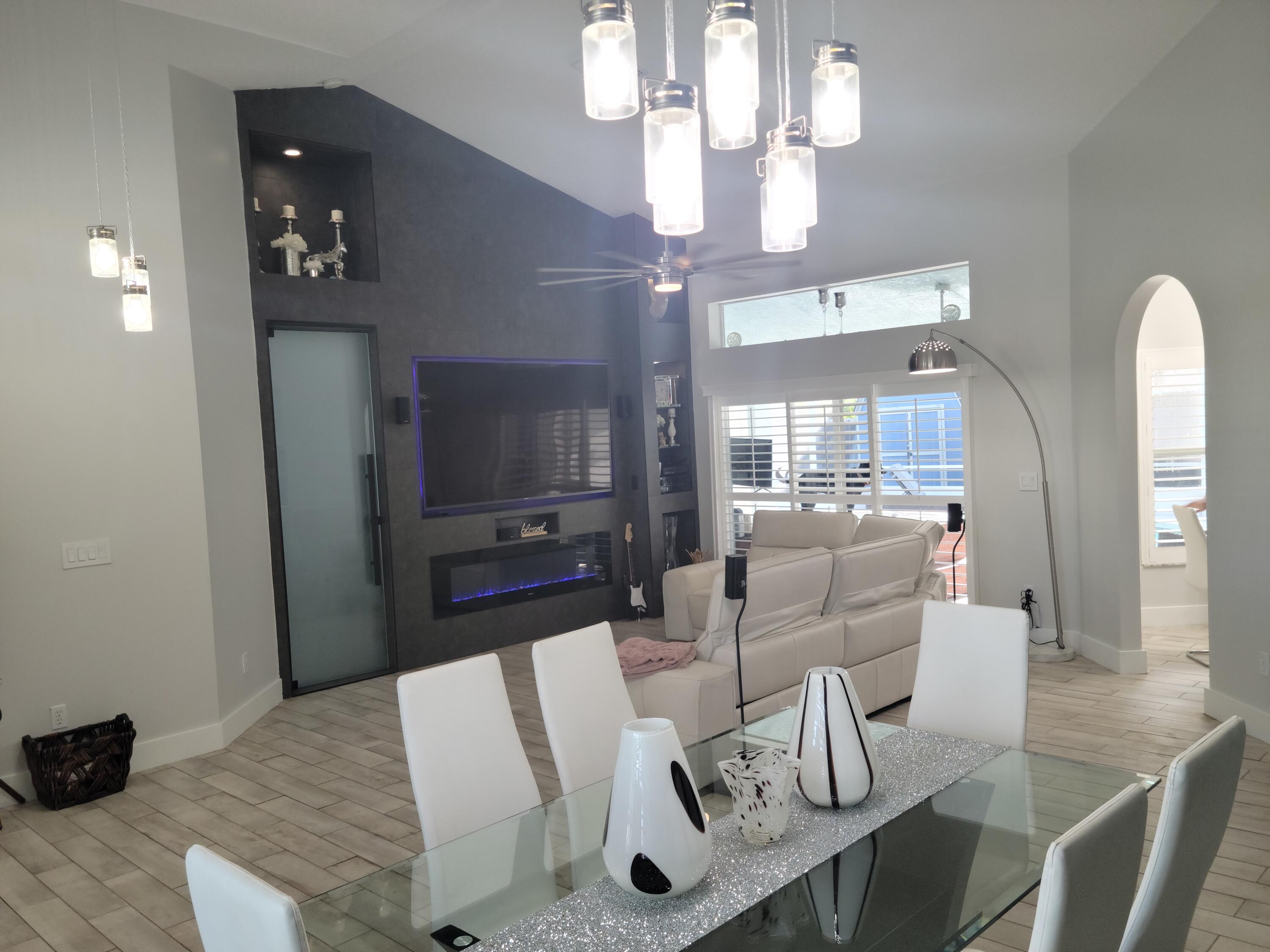 886 Southwest Curtis Street Port St. Lucie, FL 34983 - Photo 6 of 69 Formal Dining