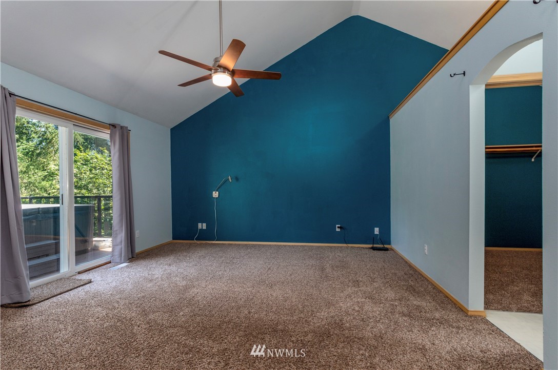 14421 Solberg Road Southeast Yelm, WA 98597 - Photo 14 of 32 Gallery Image 14