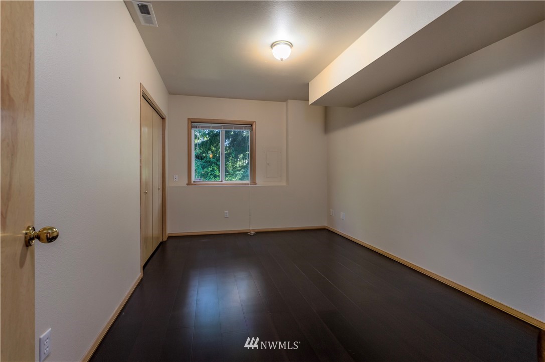 14421 Solberg Road Southeast Yelm, WA 98597 - Photo 21 of 32 Gallery Image 21
