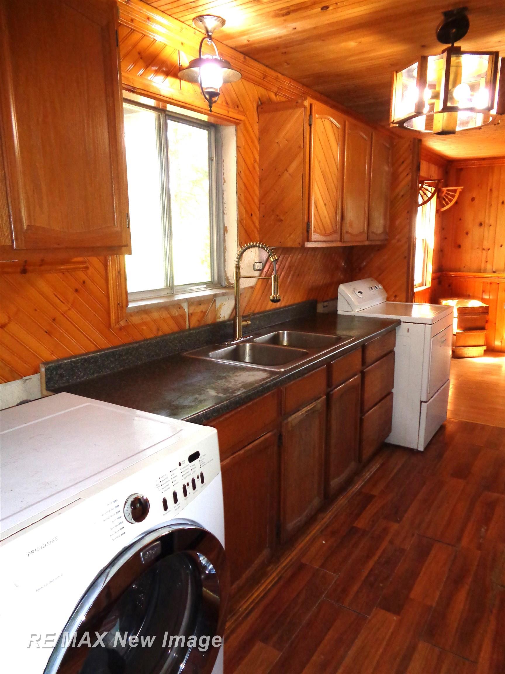 3870 Barnard Road Saginaw, MI 48603 - Photo 3 of 24 Gallery Image 3