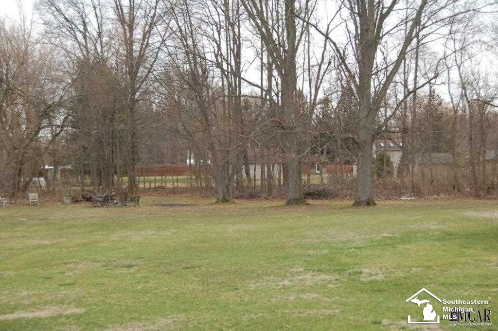 2037 West Sterns Road Temperance, MI 48182 - Photo 9 of 23 21434767-8.JPG