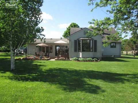 9861 Cronk Road Lennon, MI 48449 - Photo 36 of 37 20402816-35.JPG