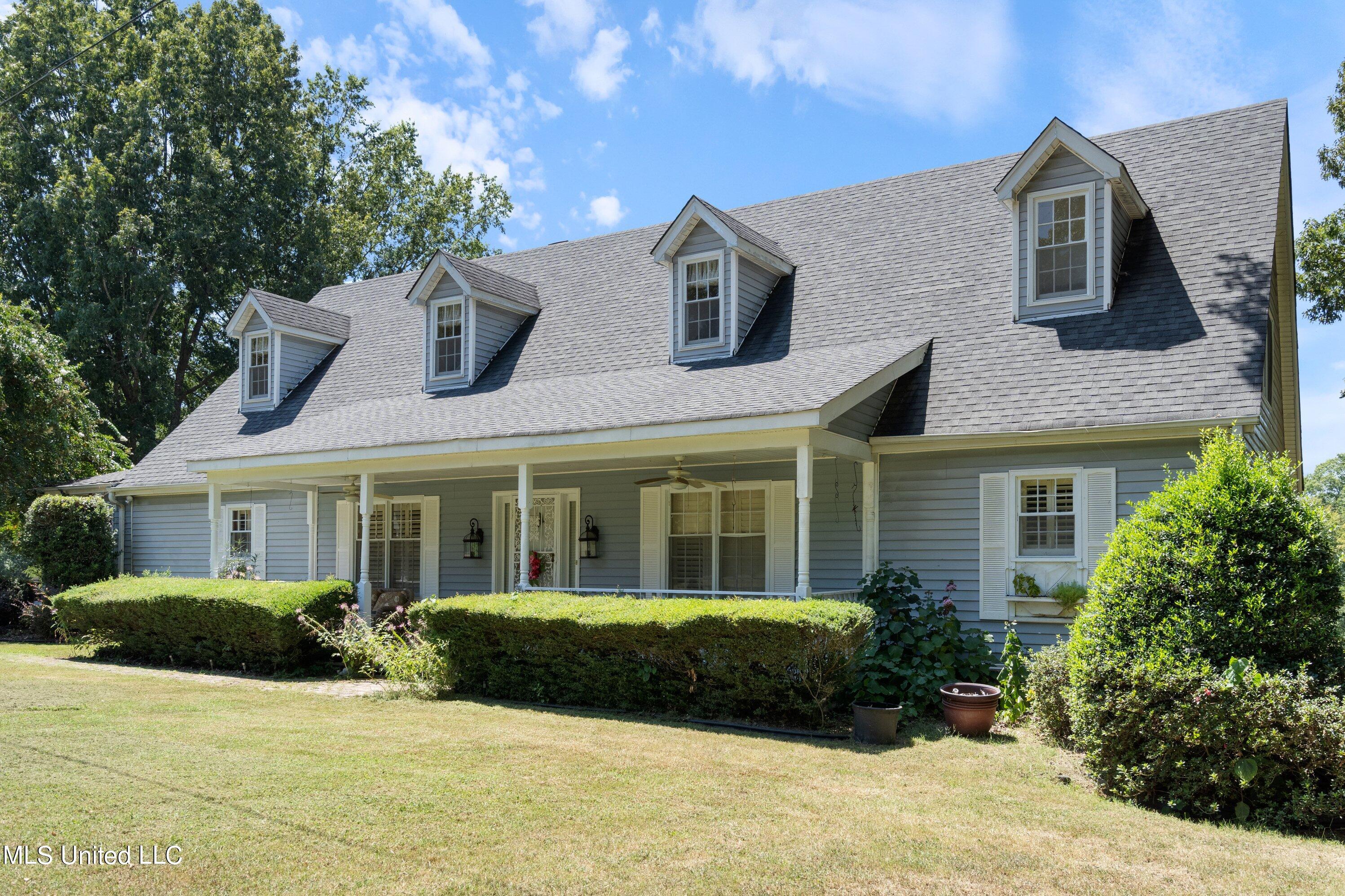 251 Callicott Drive Coldwater, MS 38618 - Photo 2 of 38 IMG_3327