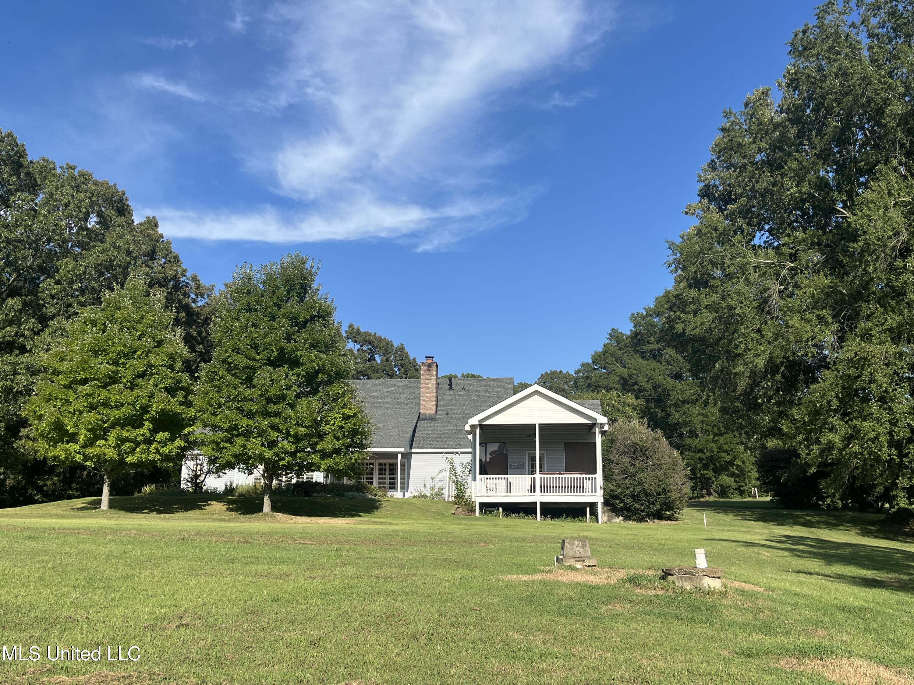 251 Callicott Drive Coldwater, MS 38618 - Photo 25 of 38 IMG_3031