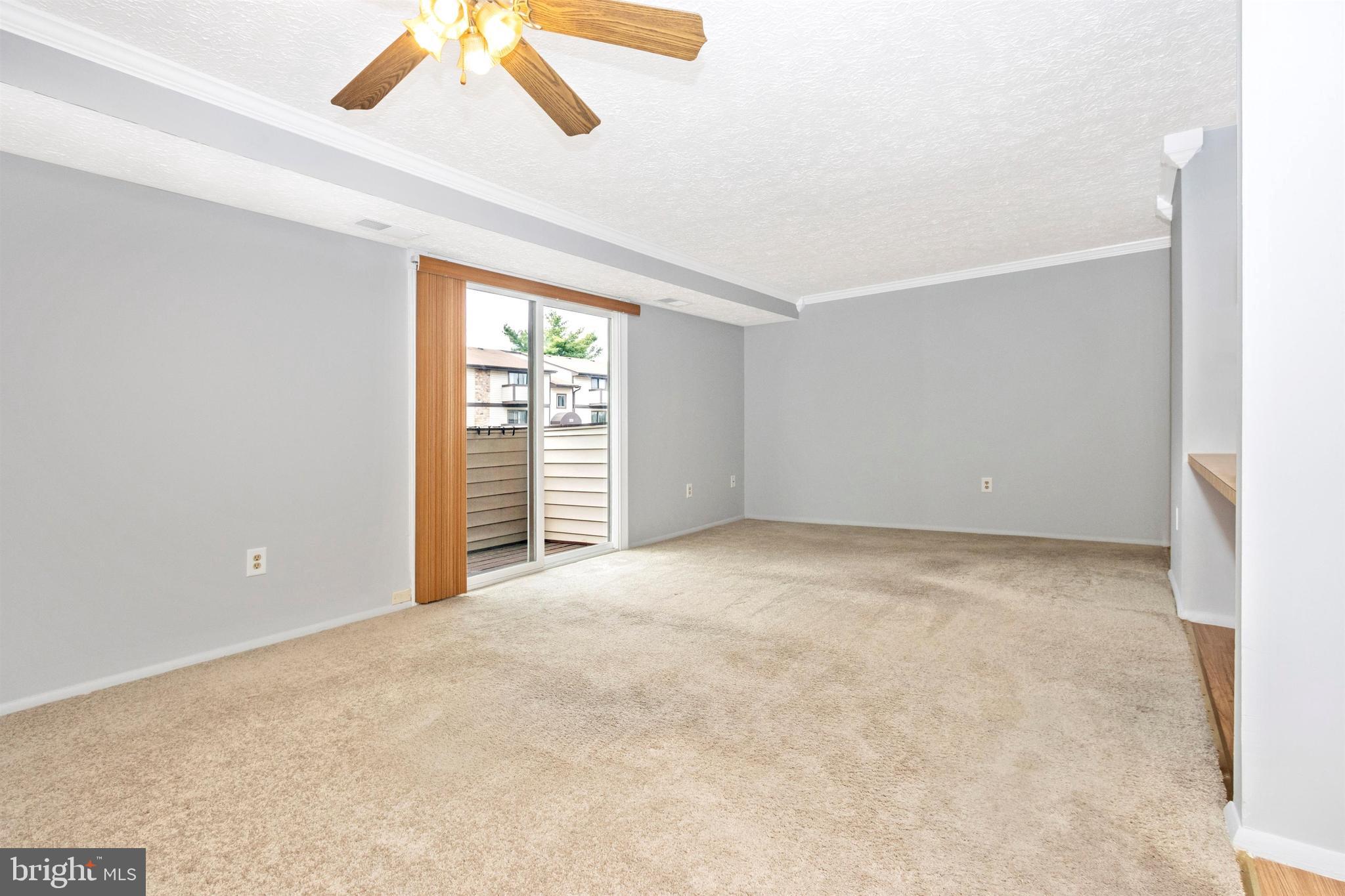 501 H Heather Ridge Drive, Unit 8H Frederick, MD 21702 - Photo 7 of 28 Neutral Decor