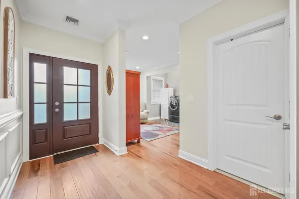 $2,000,000 | 13 Fox Run, Monroe Township, NJ 08831