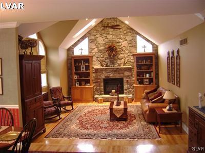 3020 Muirfield Road Center Valley, PA 18034 - Photo 13 of 27 Gallery Image 13