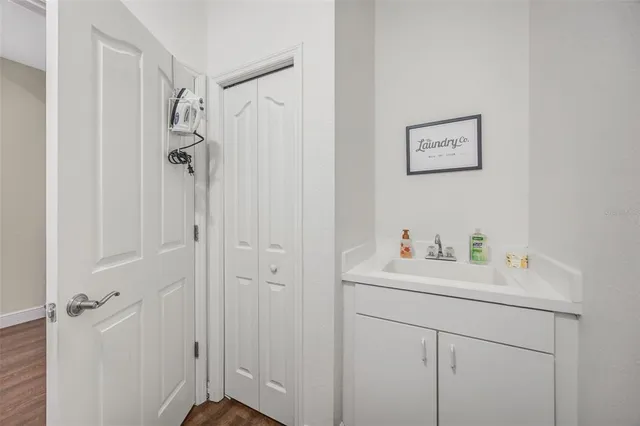 $4,500 | 6120 Chene Court, Lutz, FL 33558