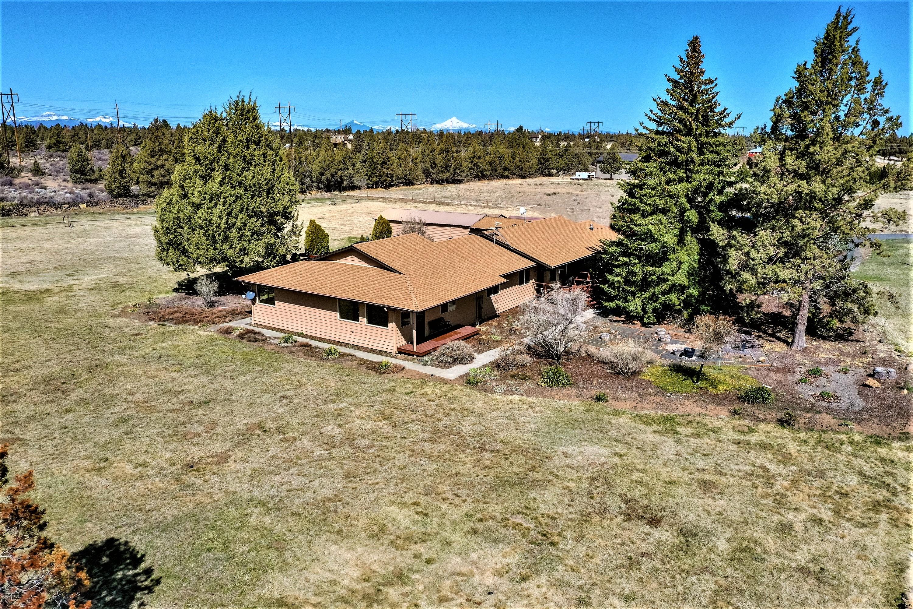 62649 Erickson Road Bend, OR 97701 - Photo 24 of 33 DJI_0428-Edit