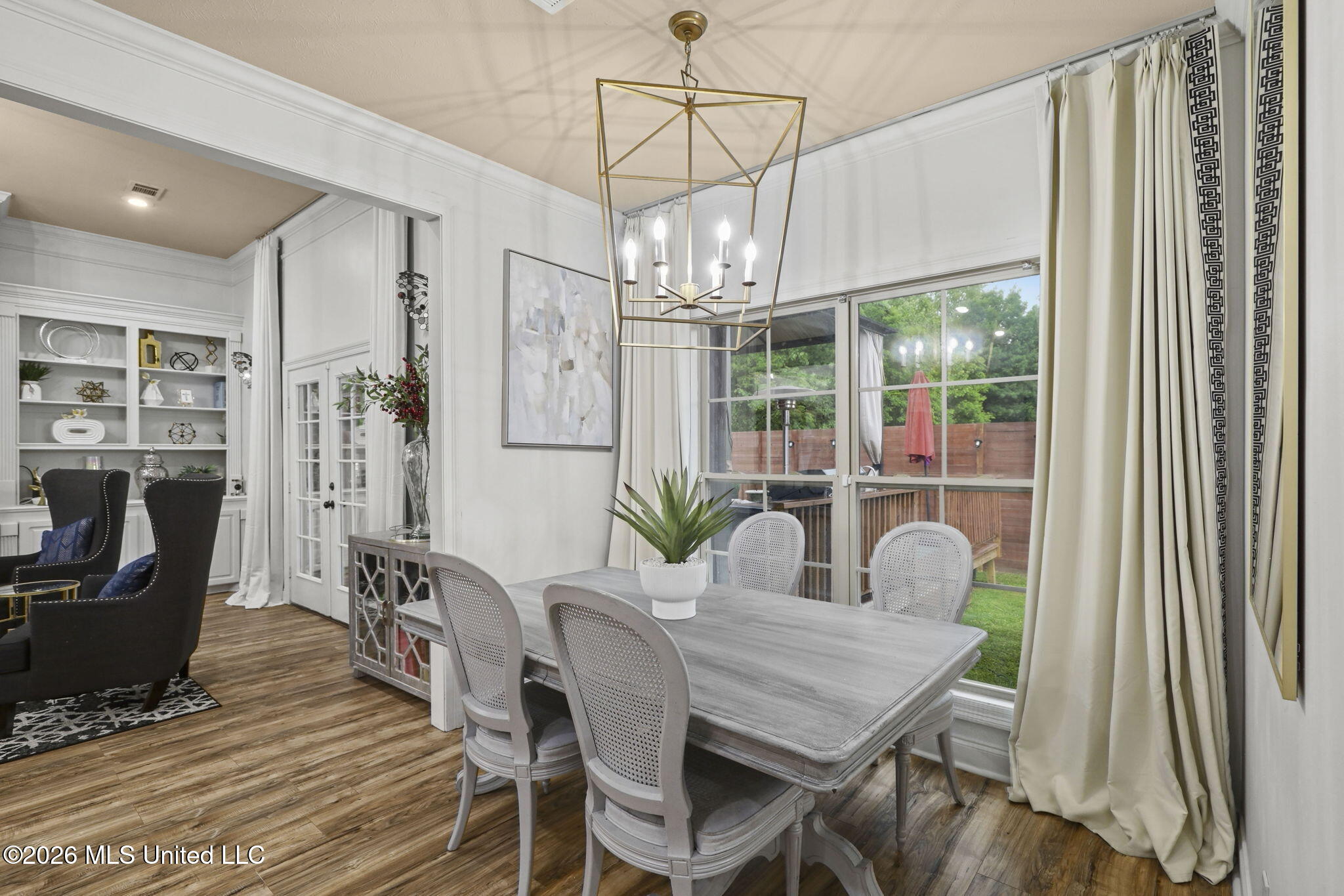 155 Oak Meadows Drive Clinton, MS 39056 - Photo 12 of 43 11-web-or-mls-155 Oak Meadow-11