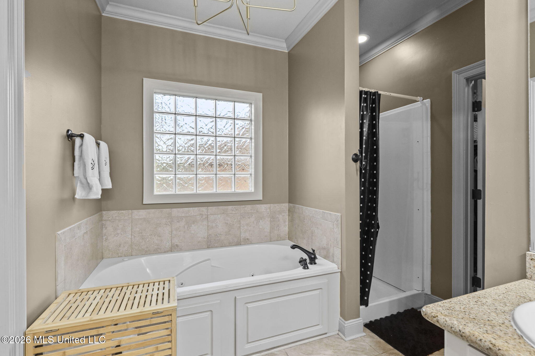 155 Oak Meadows Drive Clinton, MS 39056 - Photo 21 of 43 25-web-or-mls-155 Oak Meadow-25