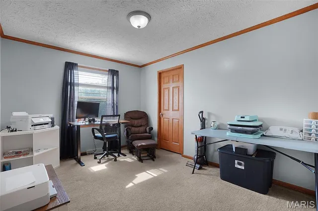 $315,000 | 10740 Lakeshore Drive, Blackwell, MO 63626